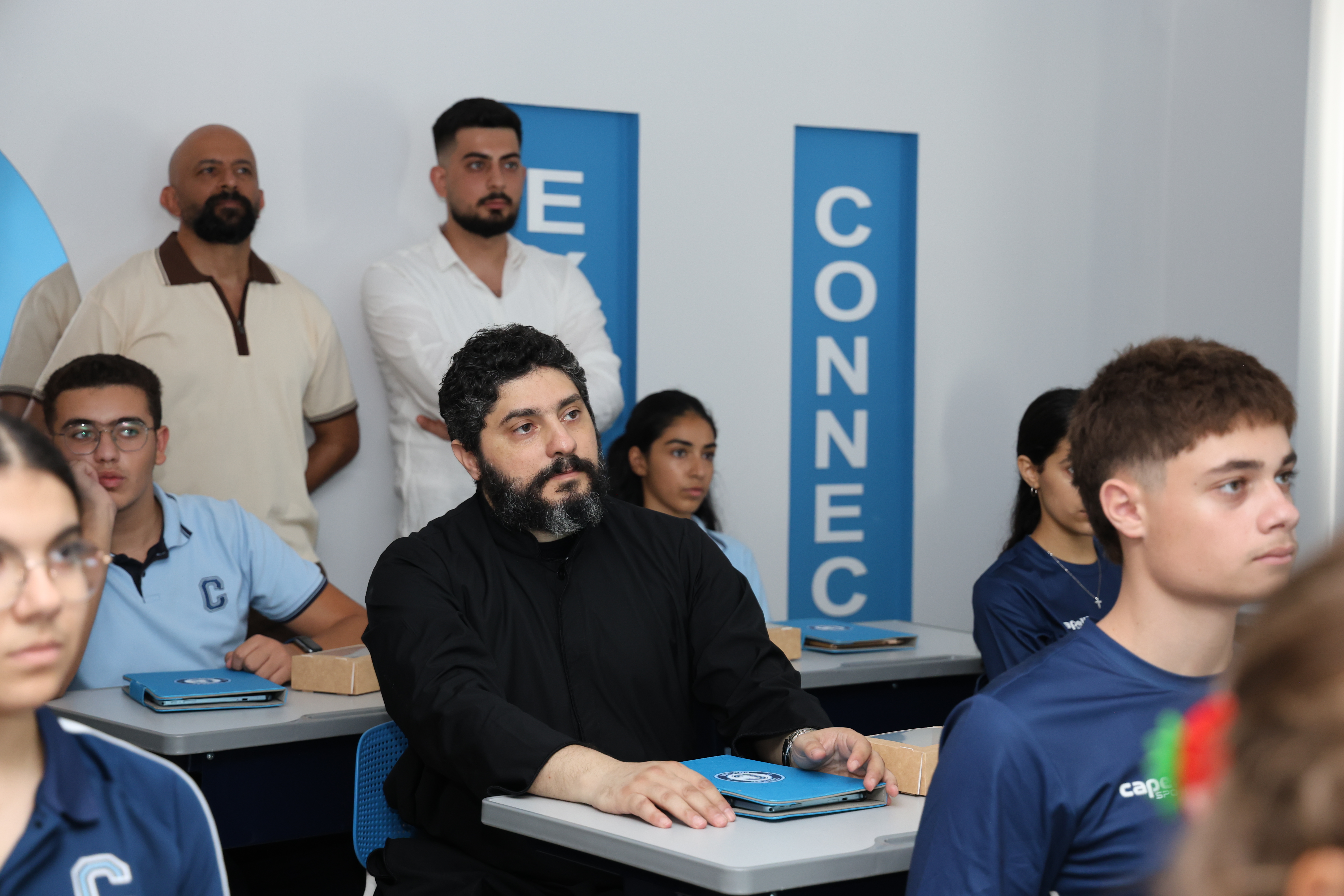 الصفوف النموذجيّة