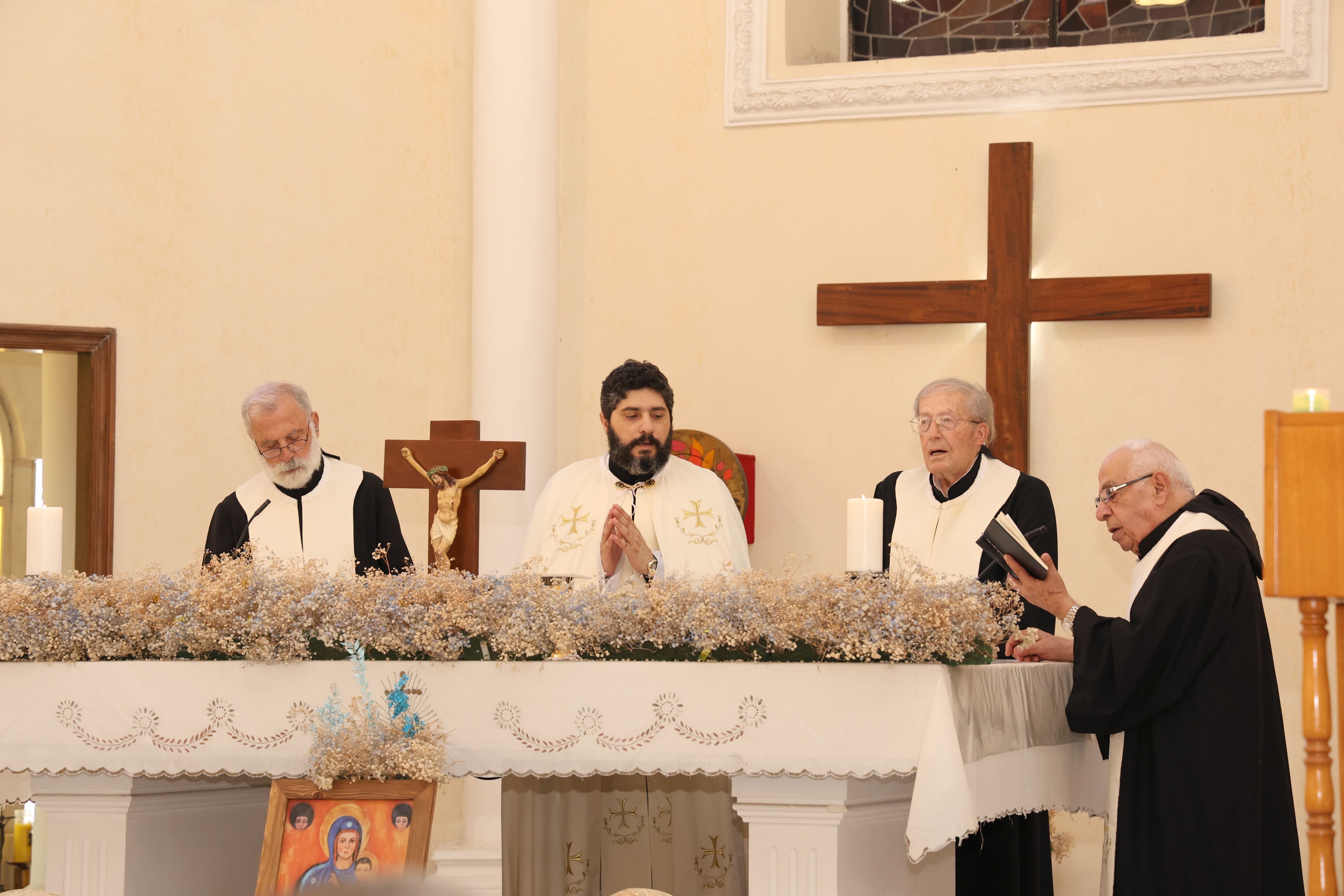 الأب الرئيس إيلي سعادة يفتتح السنة الدراسية